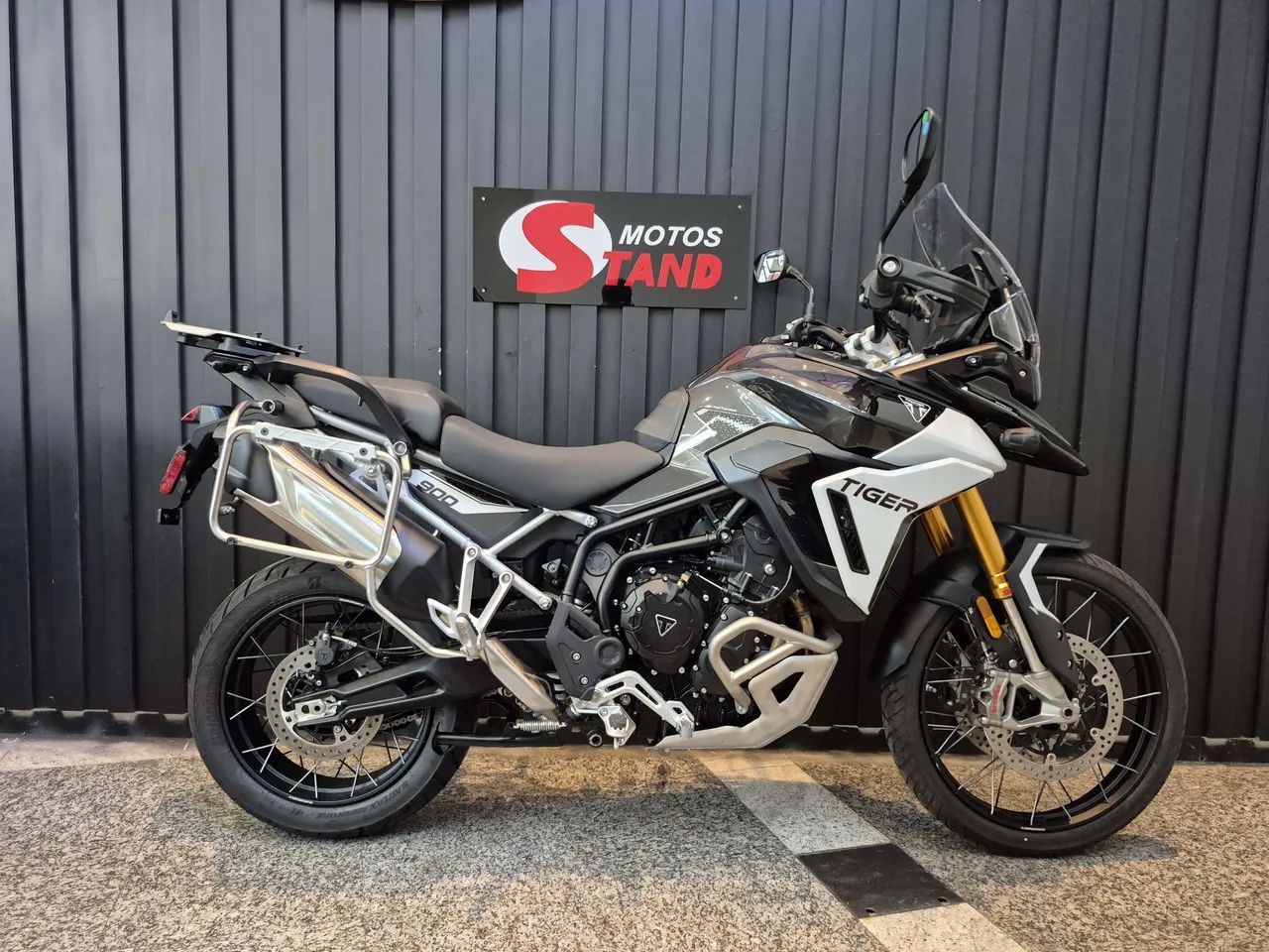 Triumph Tiger 900 900 cc 