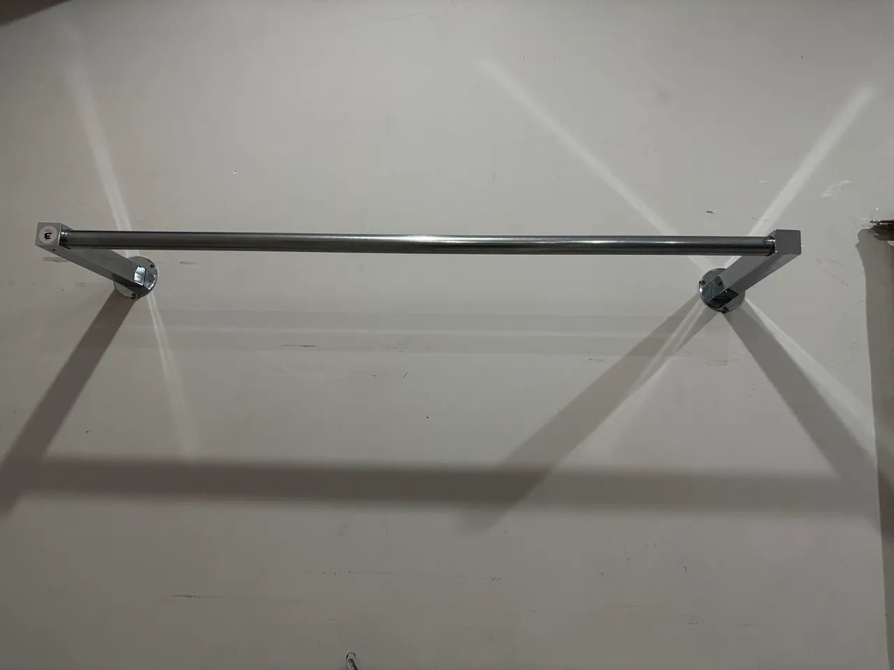 Arara de Parede e Chão  - Foto 3