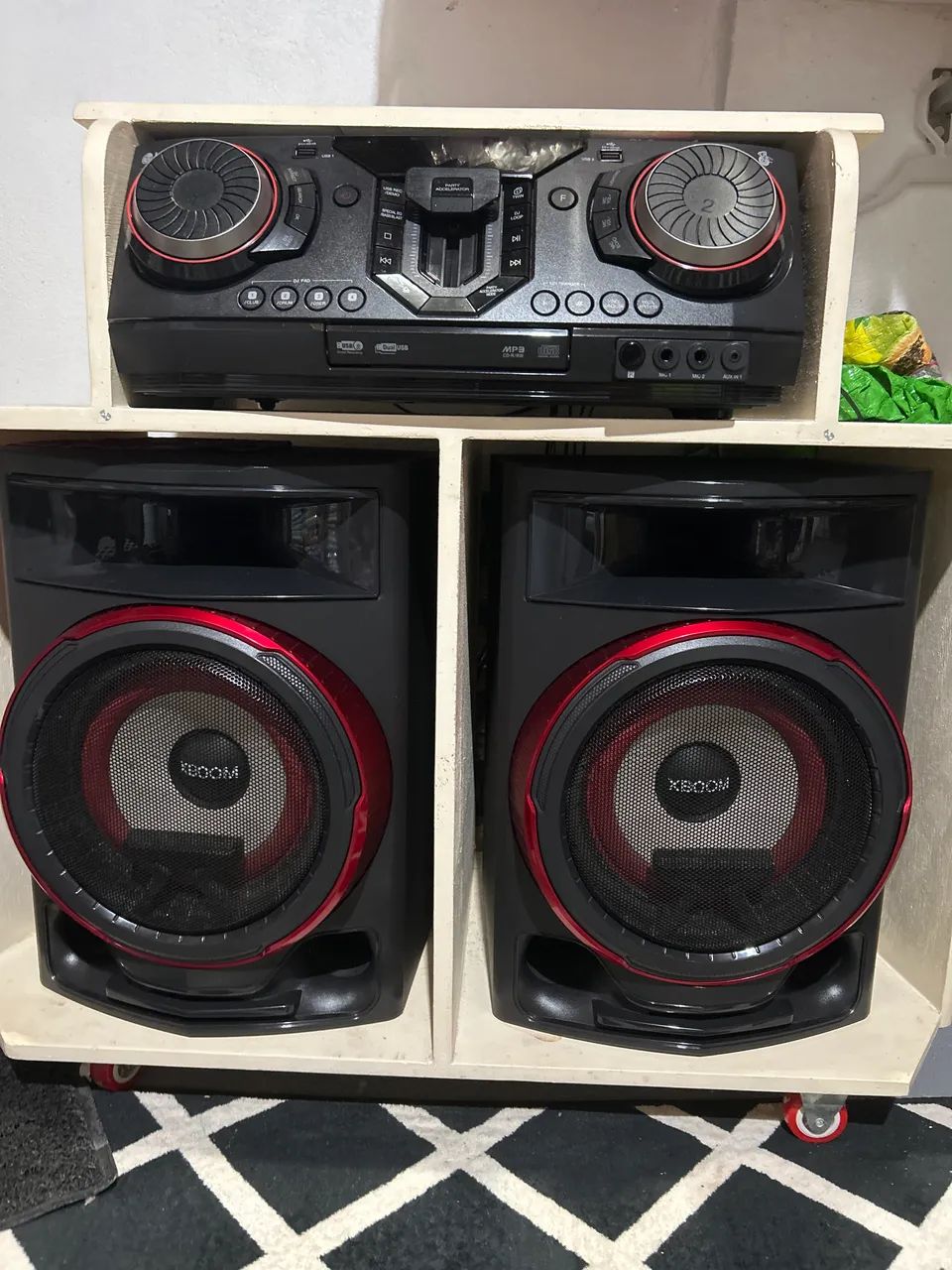 vendo som LGXBoom 2350w