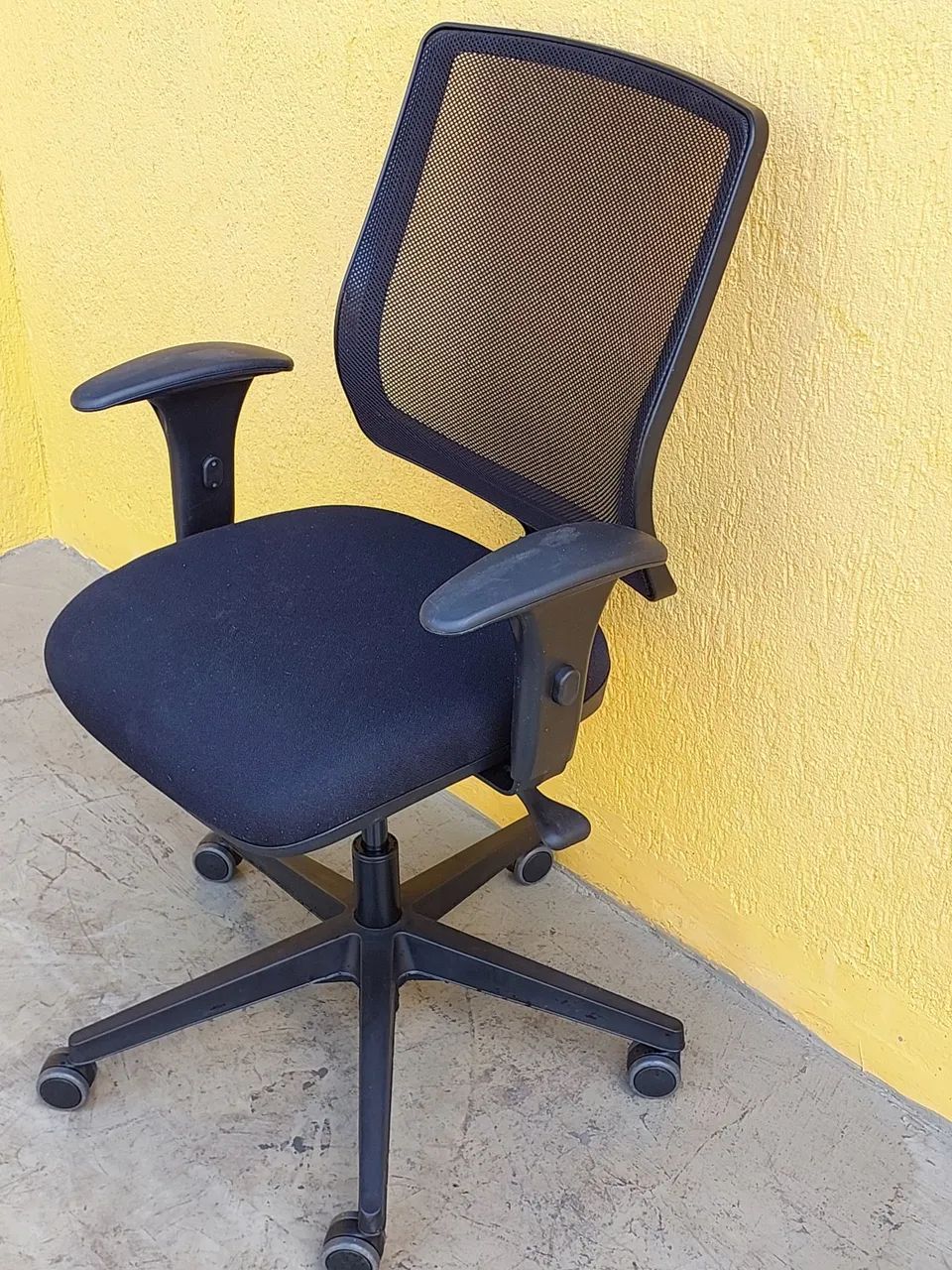Cadeira flexform  - Foto 2