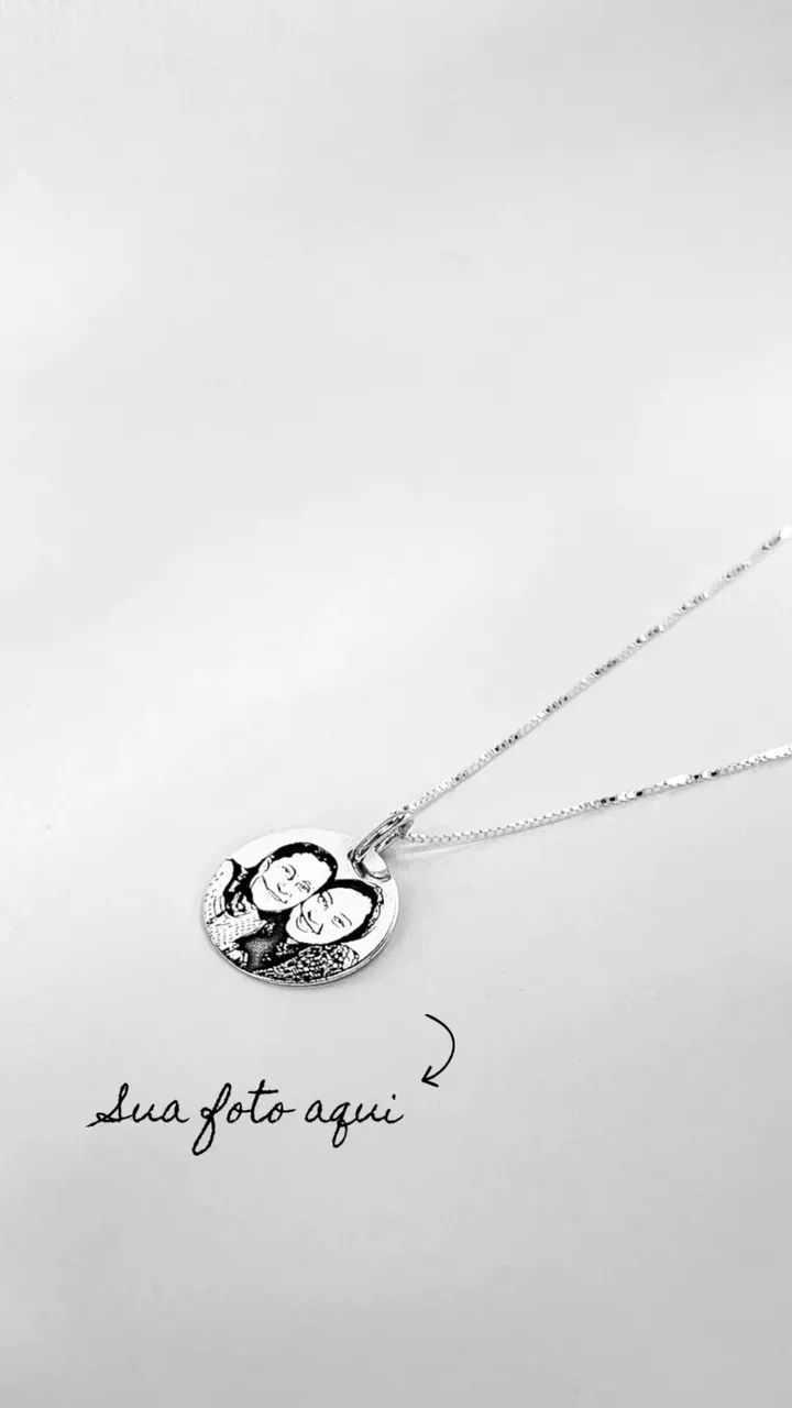 Colar com medalha personalizada com foto na prata 925