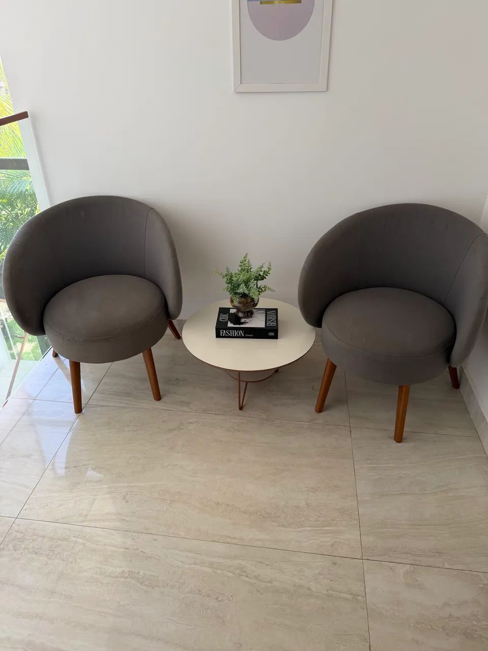 Poltronas Fixa Joli Pés Madeira Luxo