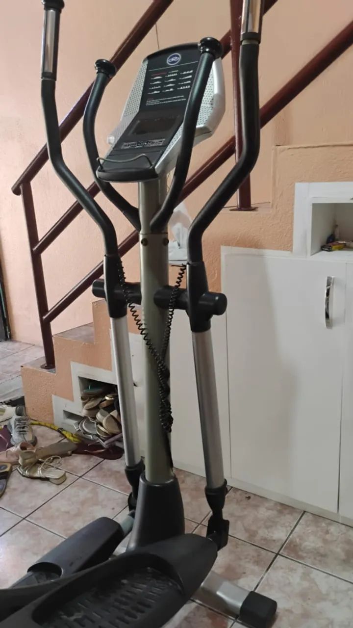 Elíptico Profissional Olympikus EC30  - Foto 4