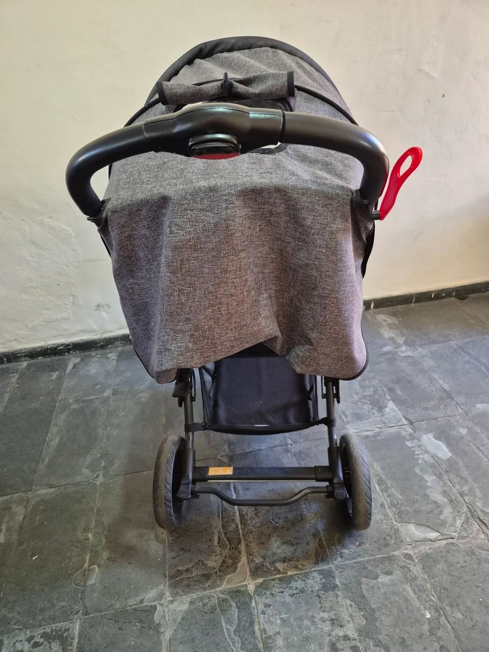Carrinho de bebê para Gêmeos Galzerano - Ótimo estado  e - Foto 3