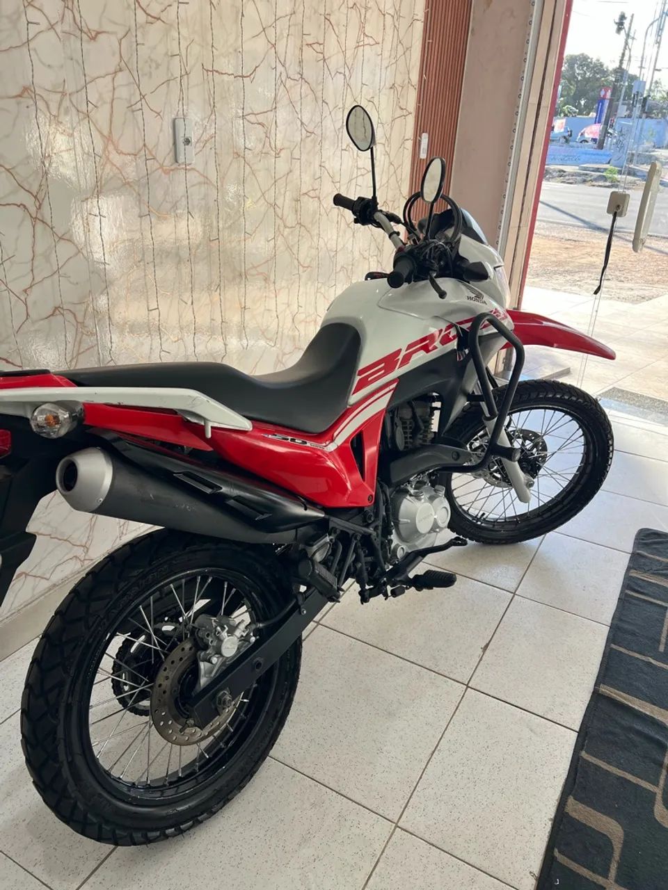 Bros 160 ESDD 2019 - Foto 2