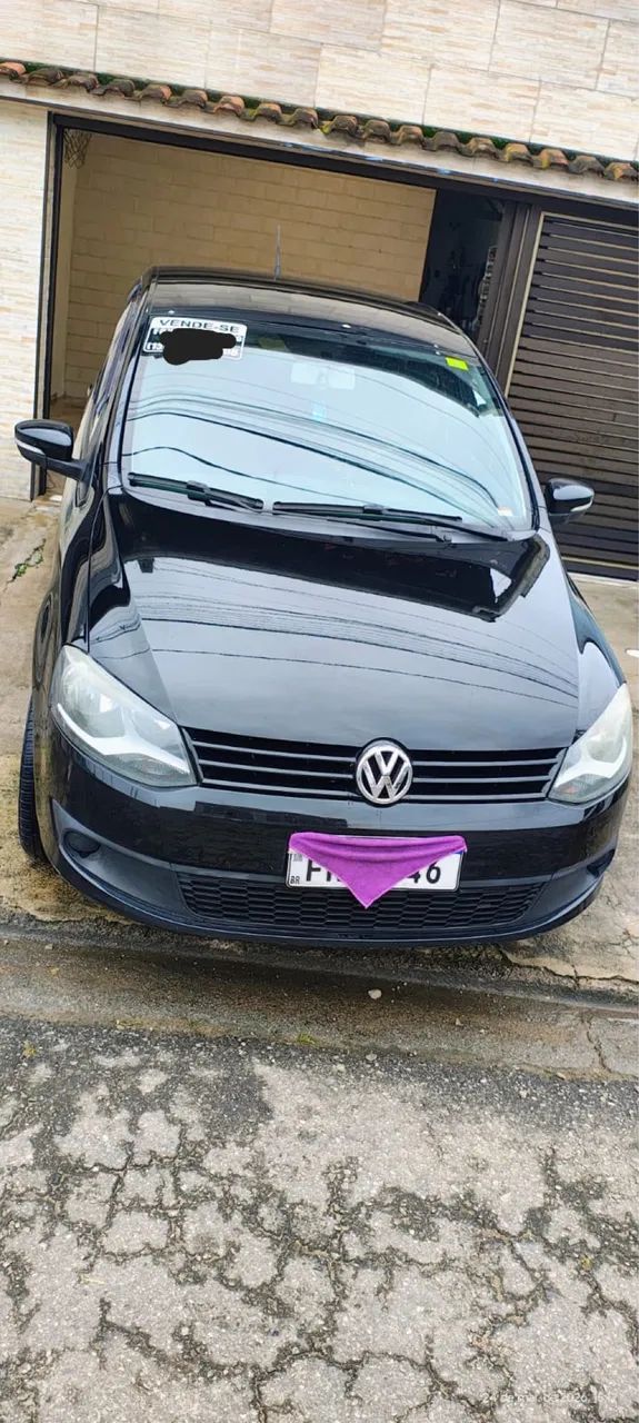 Volkswagen Fox Fox 1.0 Mi Total Flex 8V 5p 2013