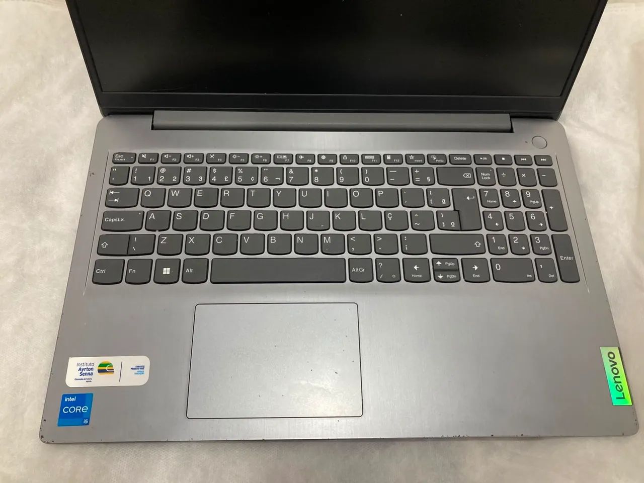 Notebook Lenovo i5  - Foto 2