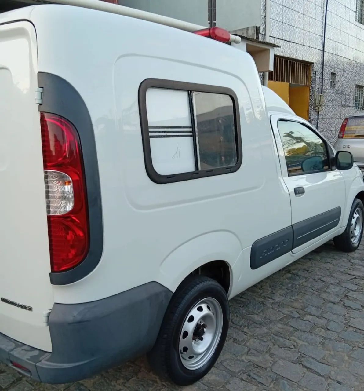 Veiculo Fiorino Ambulância 2021 - Foto 6
