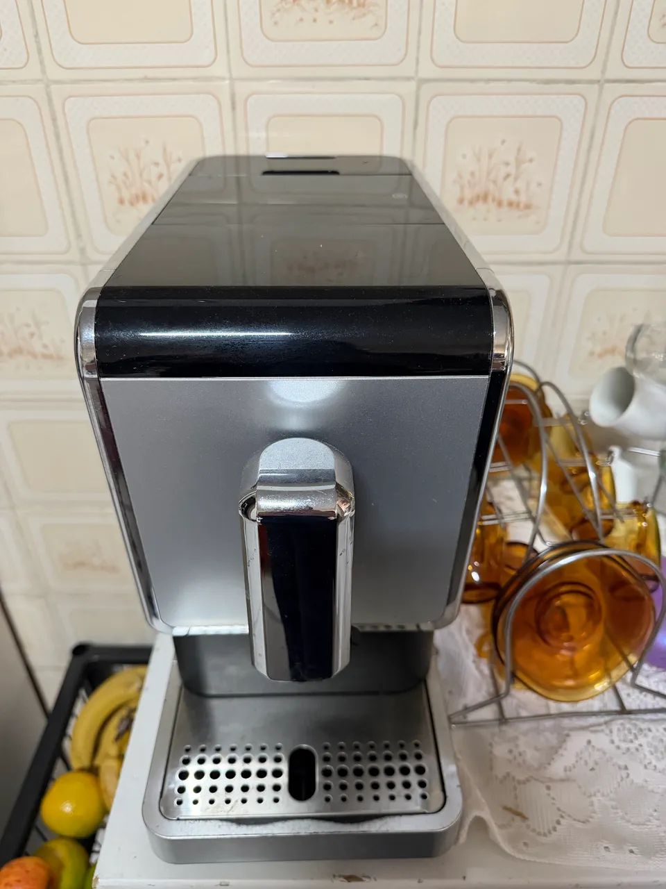 Cafeteira Expresso Automática Oster Moedor Integrado - Foto 4