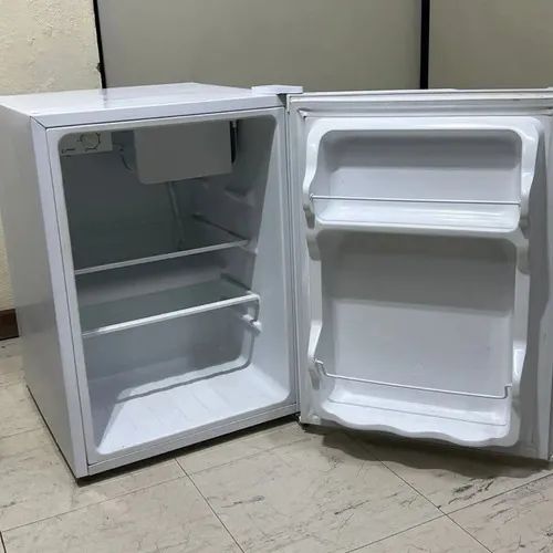 Frigobar 71L em ótimo estado!