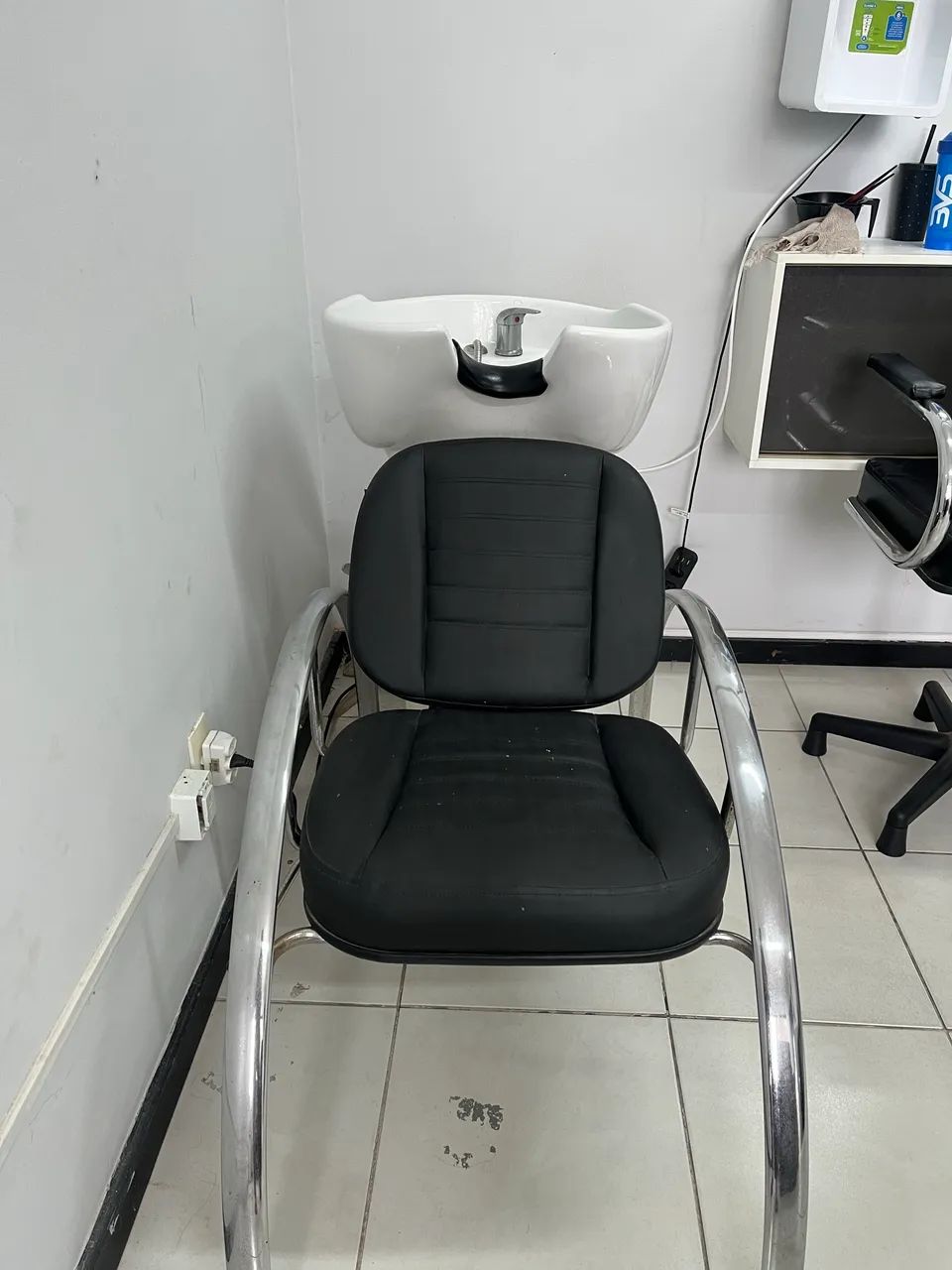 Lavatório de Louça bem conservado !! - Foto 3