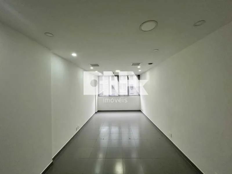Sala : / Comercial / Flamengo