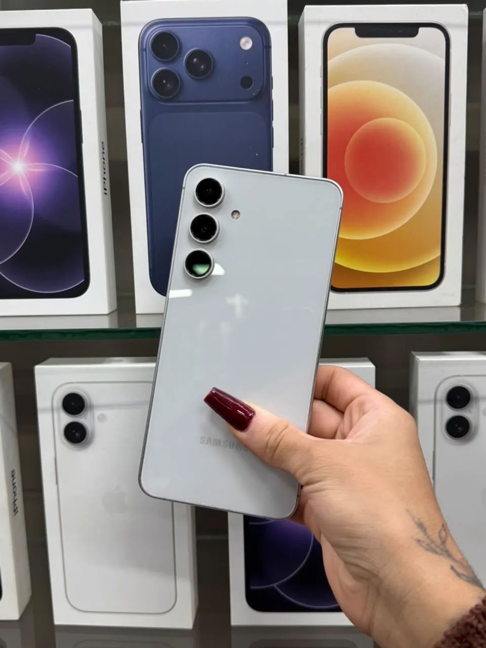 Sansung galaxy s24 FE 128gigas 8ram branco 