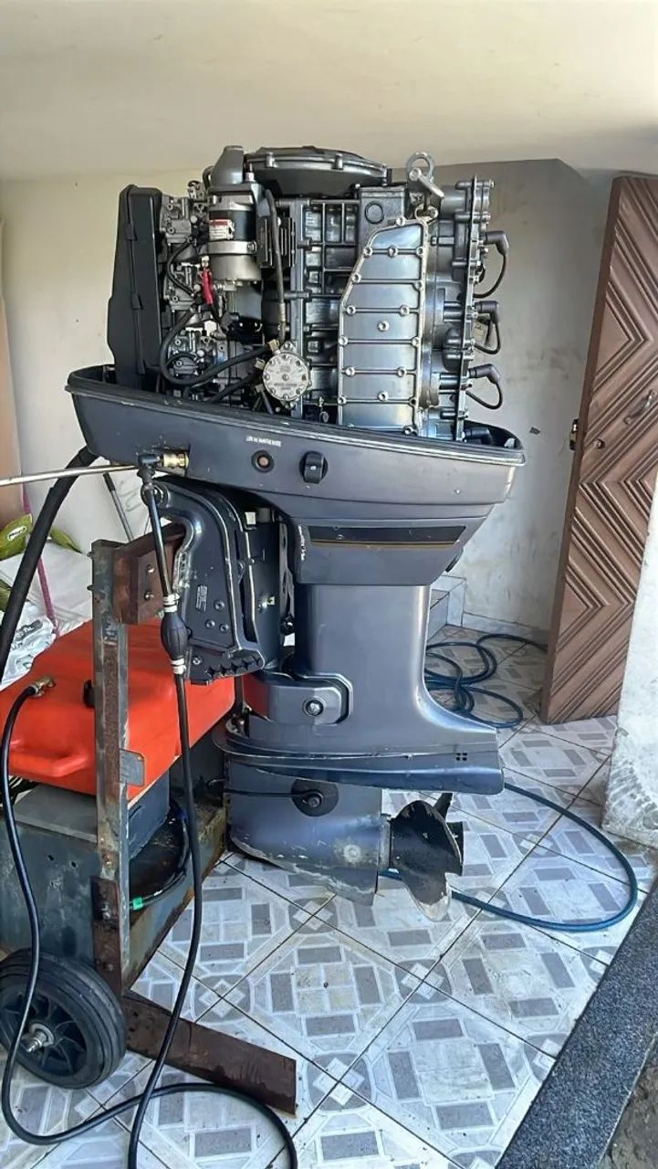 Motor Suzuki 115 HP 