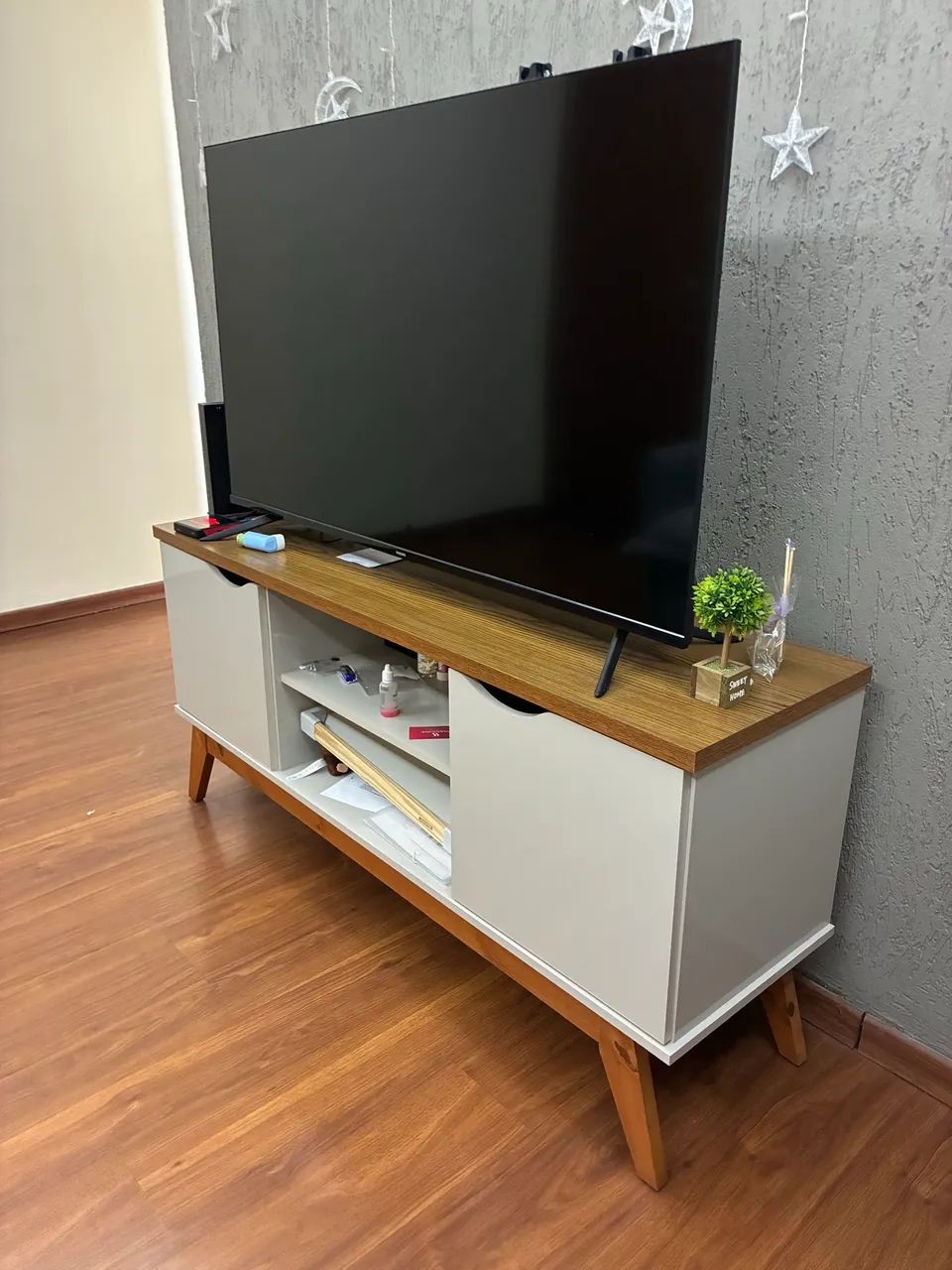 Rack de sala em ótimo estado
