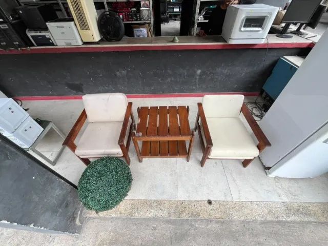 Conjunto de Namoradeira mais Aparador  - Foto 3