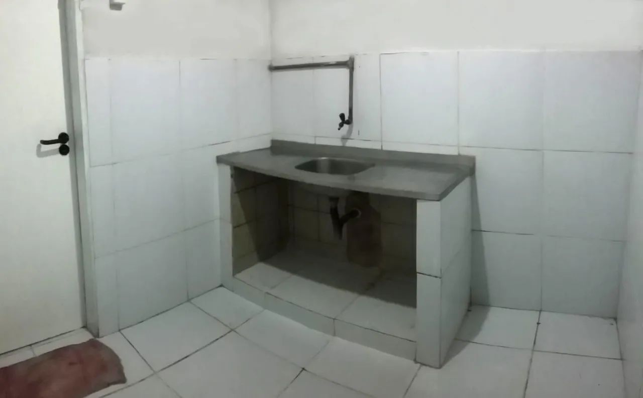 Alugo Kitnet no Bessa Ótima localização  - Foto 4