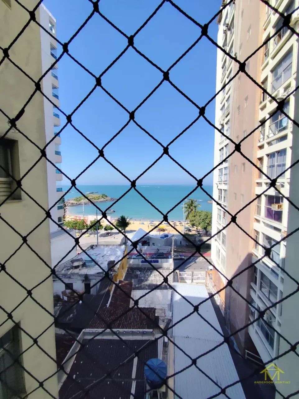 Apartamento Montado em Praia da Costa: 4 Quartos com Suíte com 250 m²