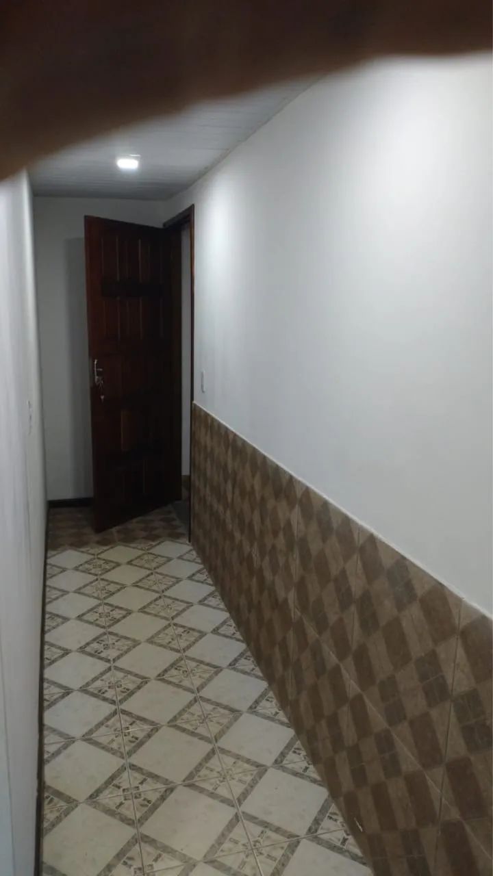 Aluguel Casa 2 Comodos e Banheiro - Foto 2