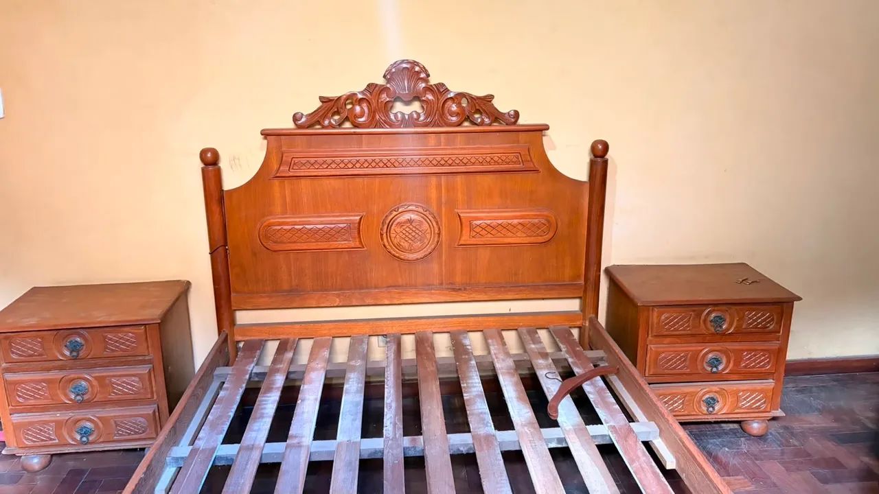 Cama com criados em laranjeira - Foto 4