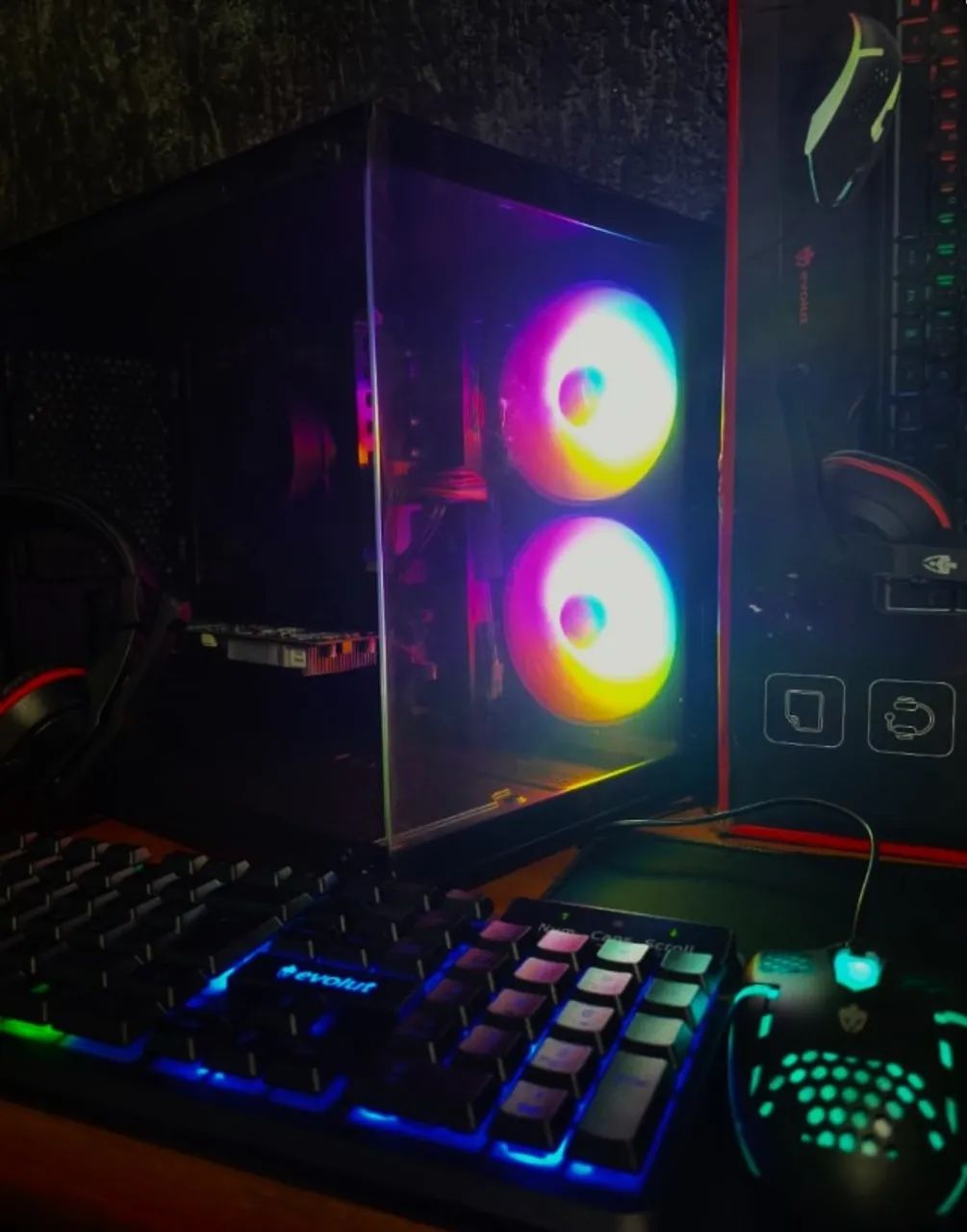 [V ou Troco] PC Gamer - LEIA - Foto 2
