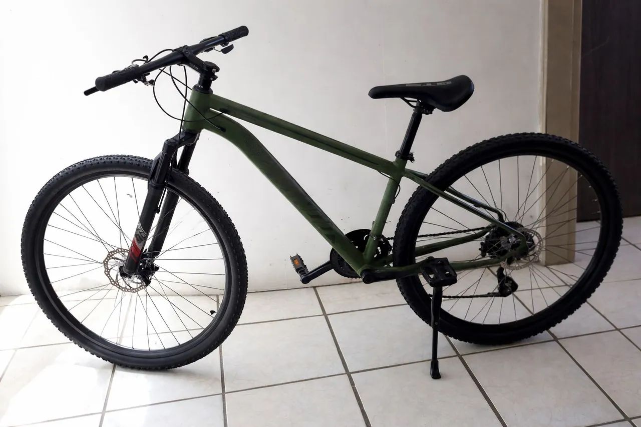 Vendo bicicleta aro 29, cot verde militar top