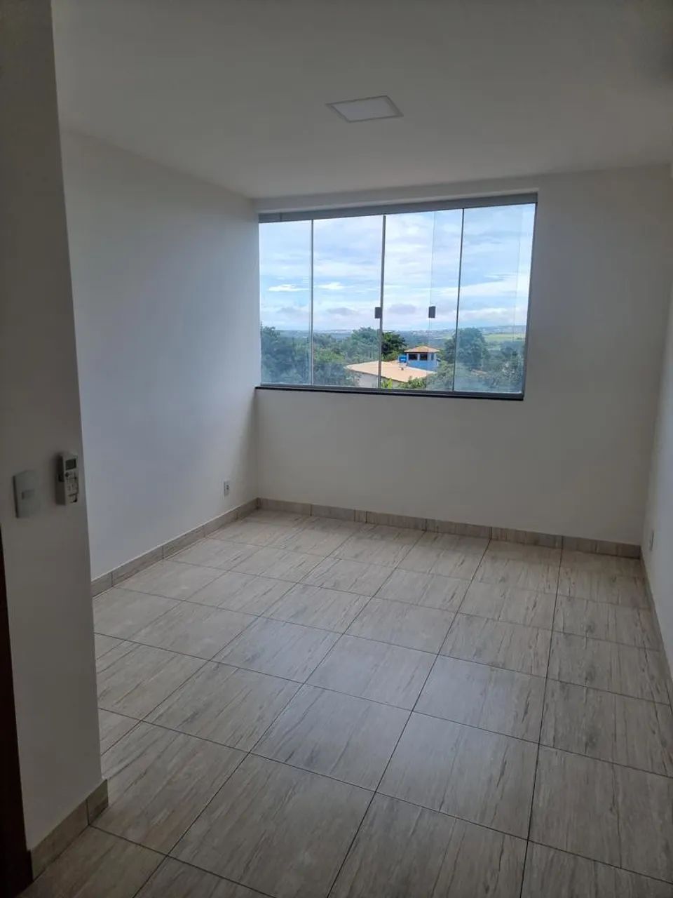Apartamento 2/4 Condomínio fechado