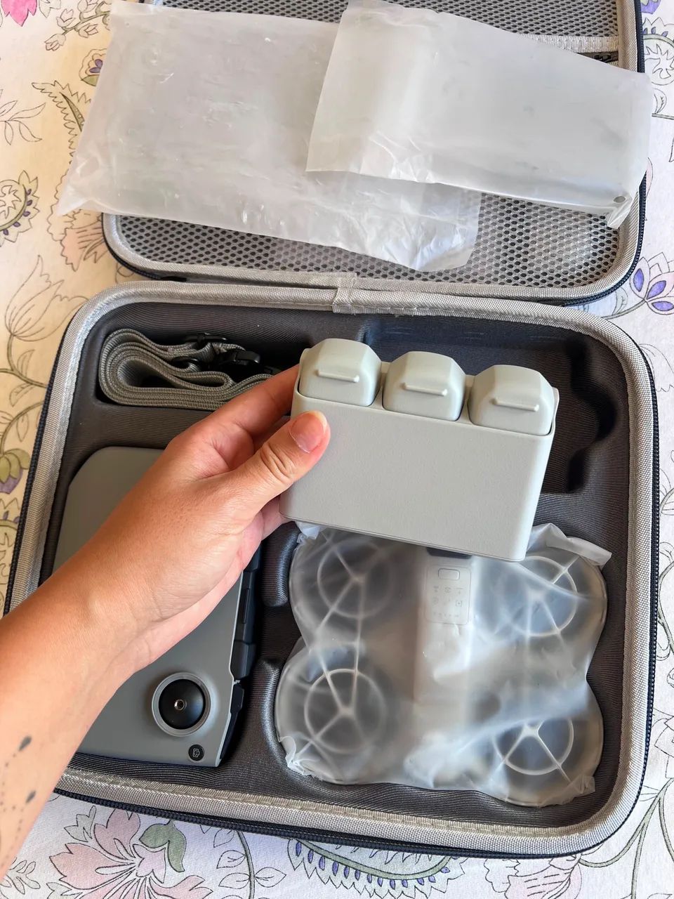 DJI Neo Fly More Combo + Case Premium ? Impecável - Foto 4