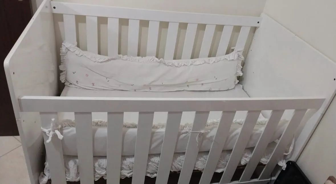 Berço para criança  com colchão  - Foto 4