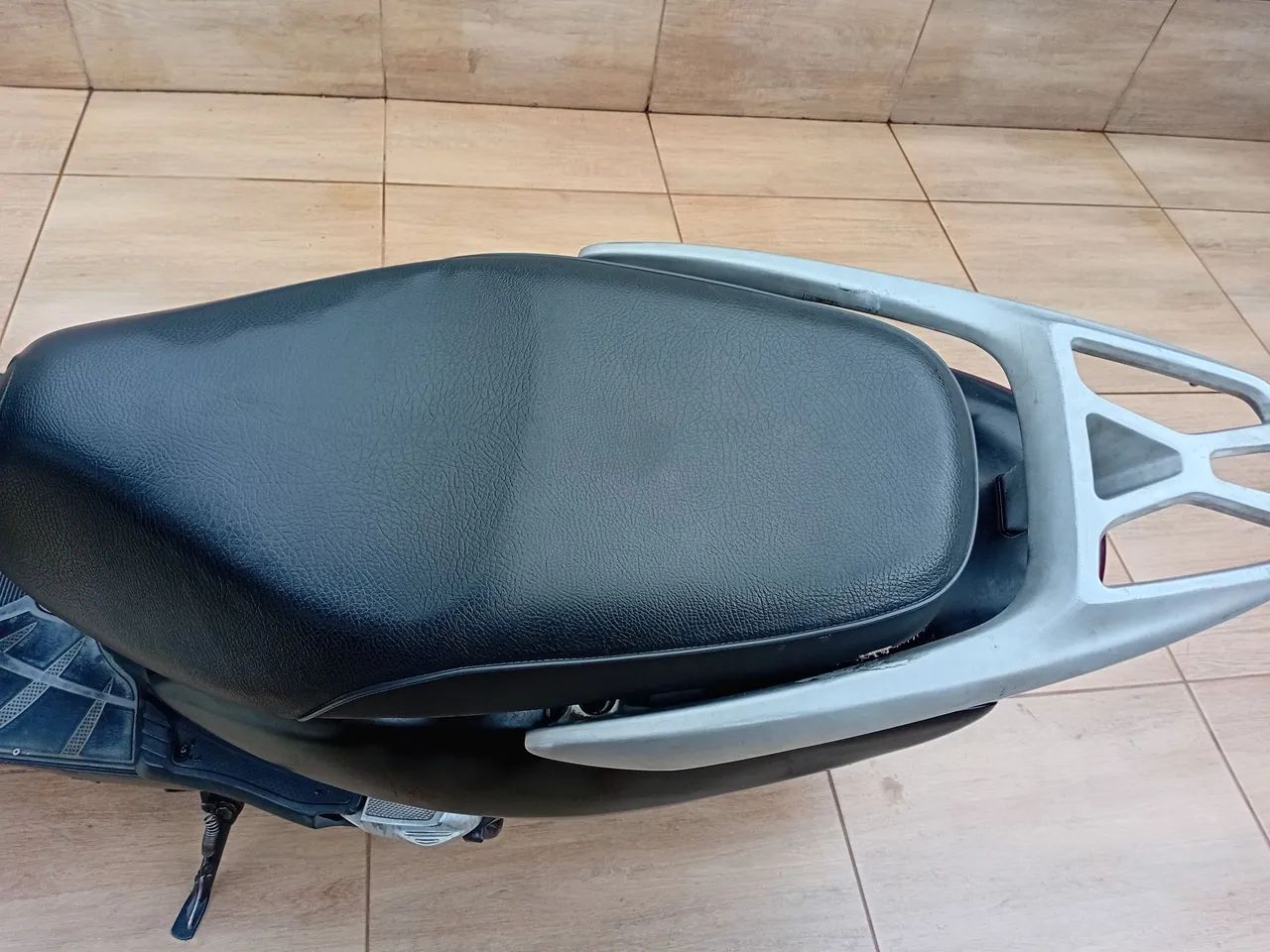 Vendo honda lead 2011 - Foto 4