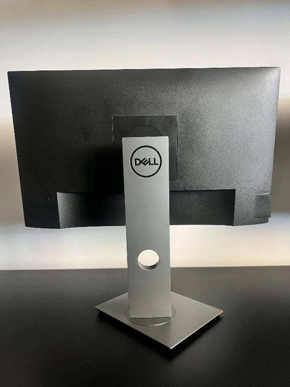 Monitor DELL 24 IPS Borda infinita - Foto 3