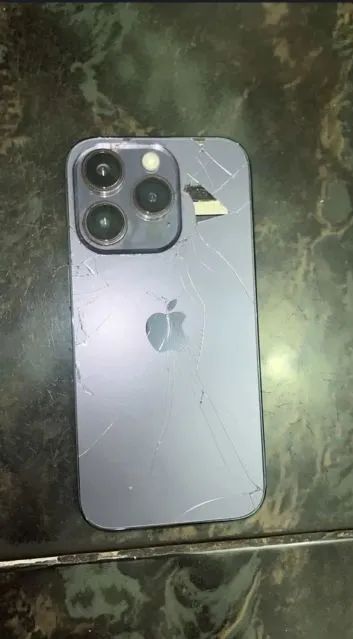 VENDO  TROCA TAMPA TRASEIRA IPHONE 14 PRO