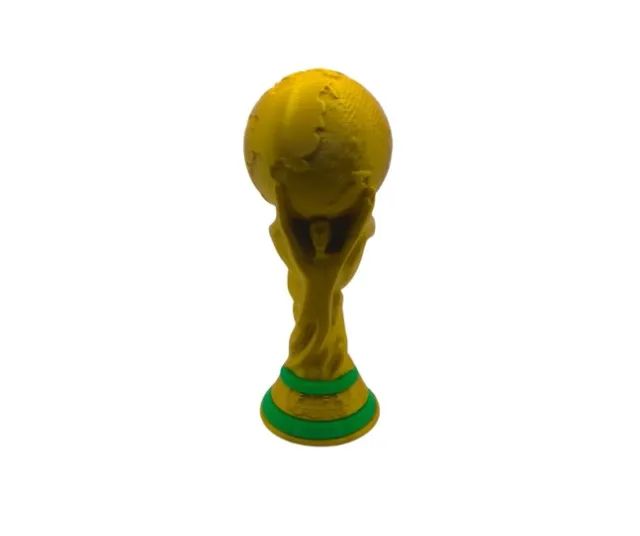 Taça da Copa Decorativa em Plástico 10cm - Troféu Futebol Colecionável - Foto 2