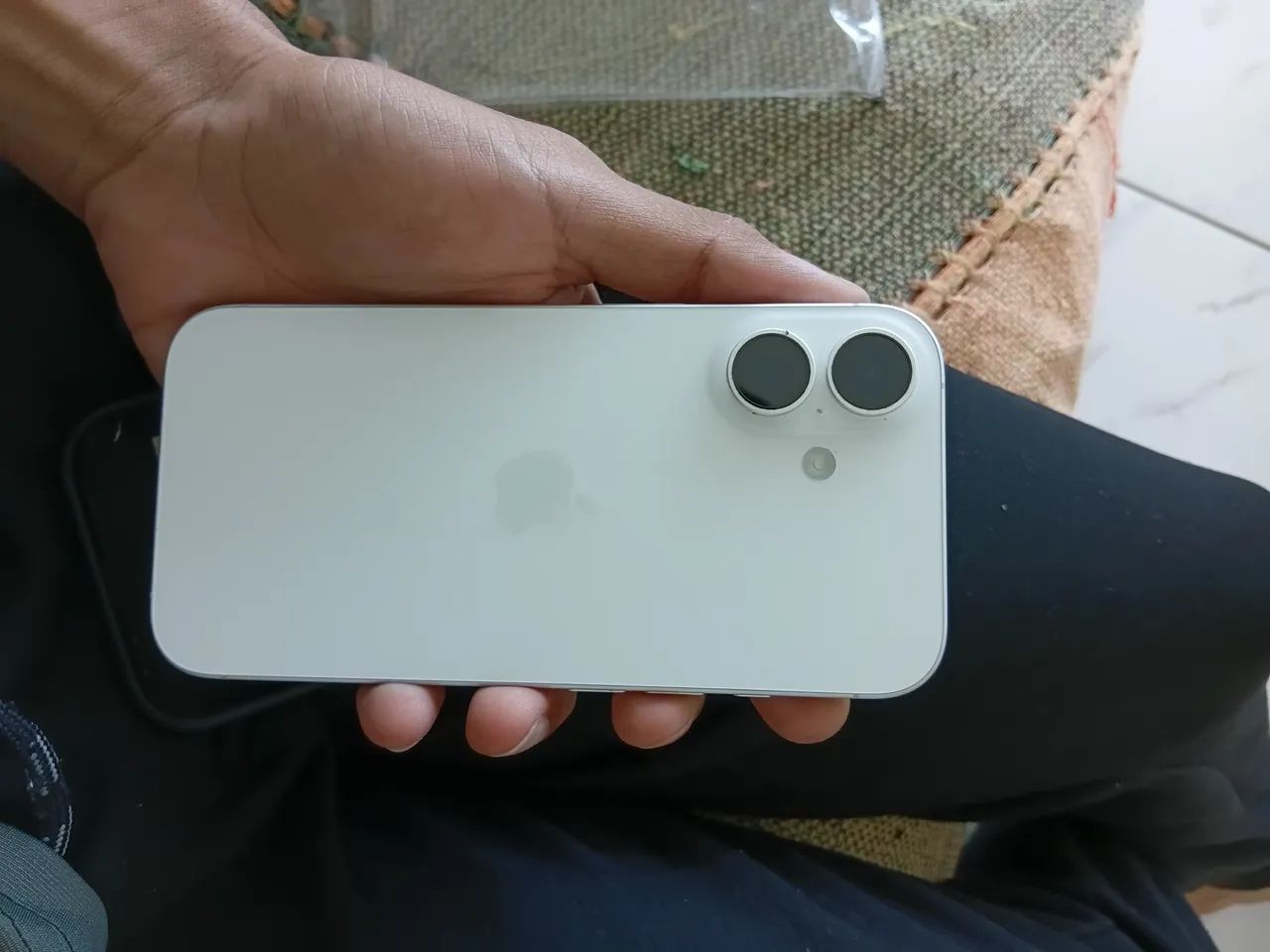 iPhone 16 branco 128g - Foto 5
