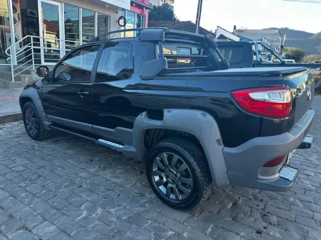 Fiat Strada Adventure1.8/ 1.8 Locker Flex CD 2019 - Foto 4