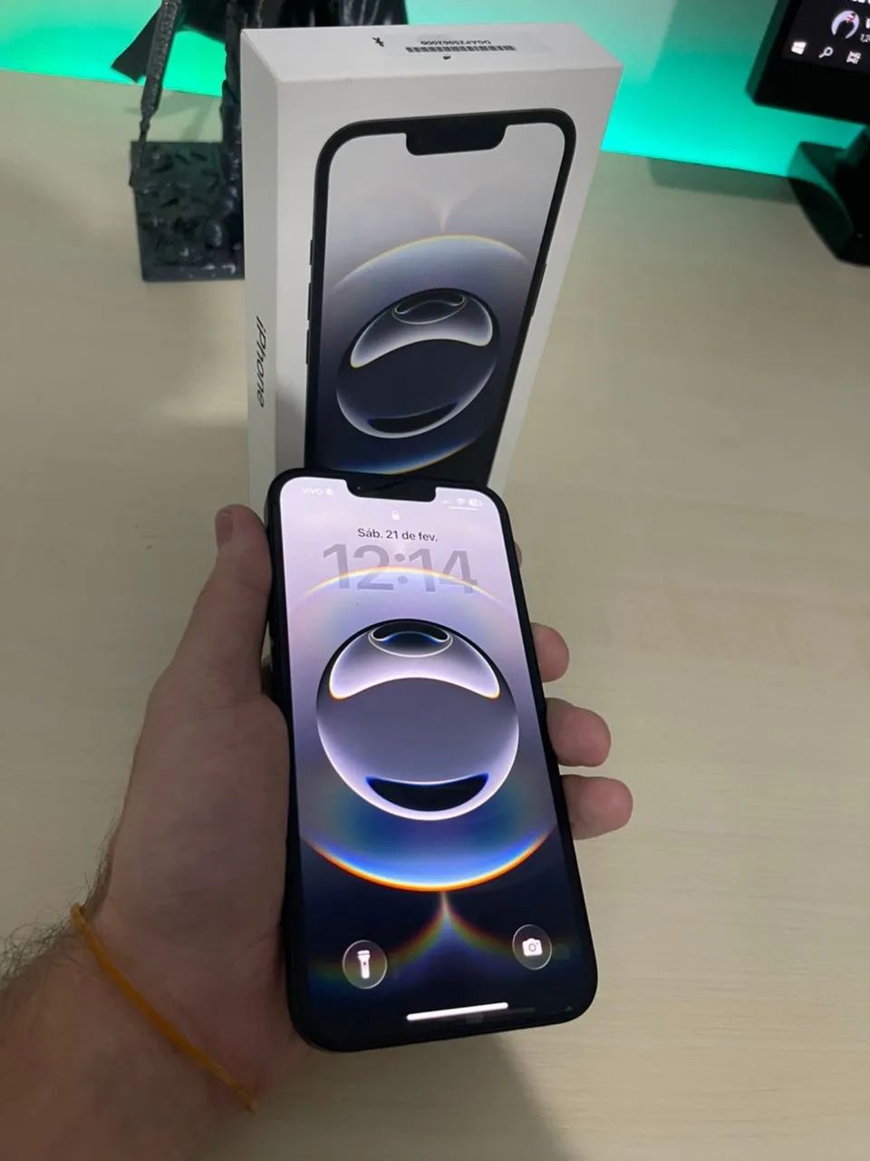 Iphone 16e 256Gb - Foto 2