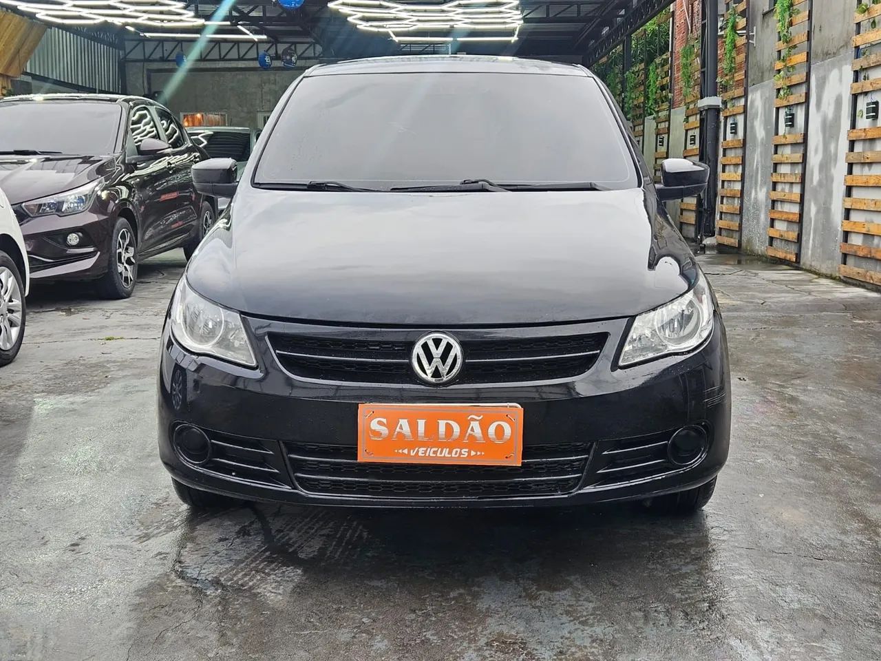 Volkswagen Voyage VOYAGE 1.0/1.0 City Mi Total Flex 8V 4p 2013