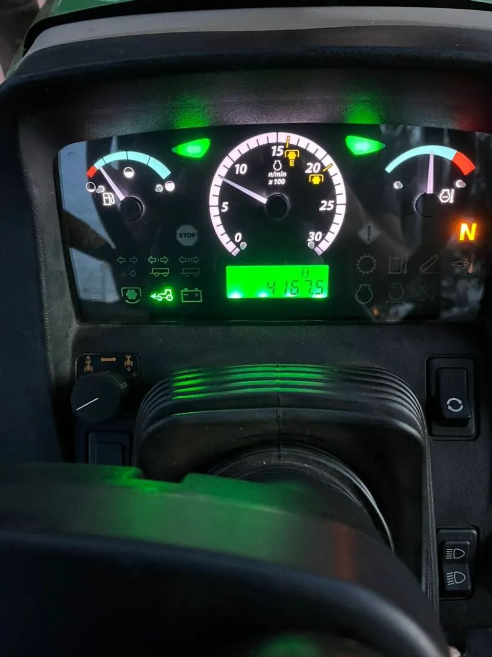 TRATOR JOHN DEERE 5078 ANO 2023 - Foto 3