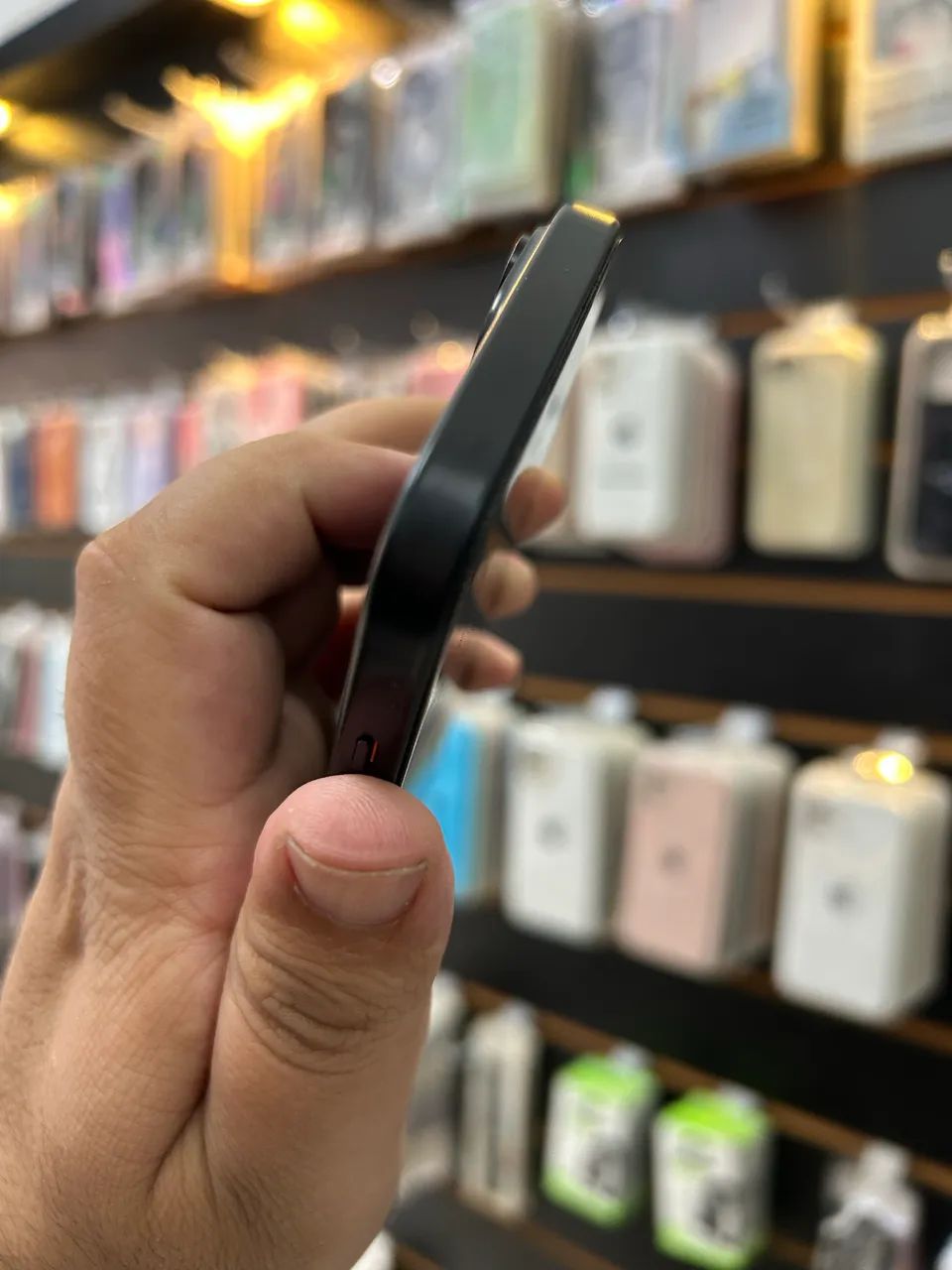 iPhone 15 128 - Black  - Foto 5