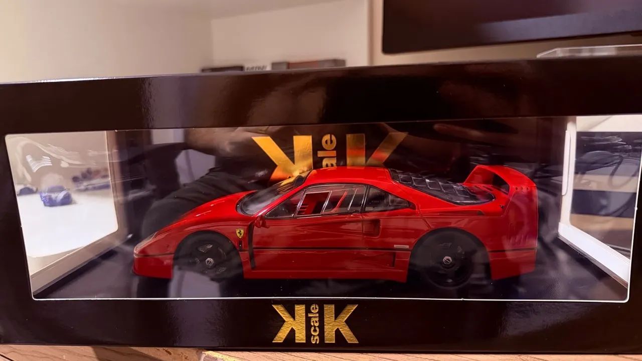 Ferrari F40 1:18 KK SCALE . LACRADA - Foto 3