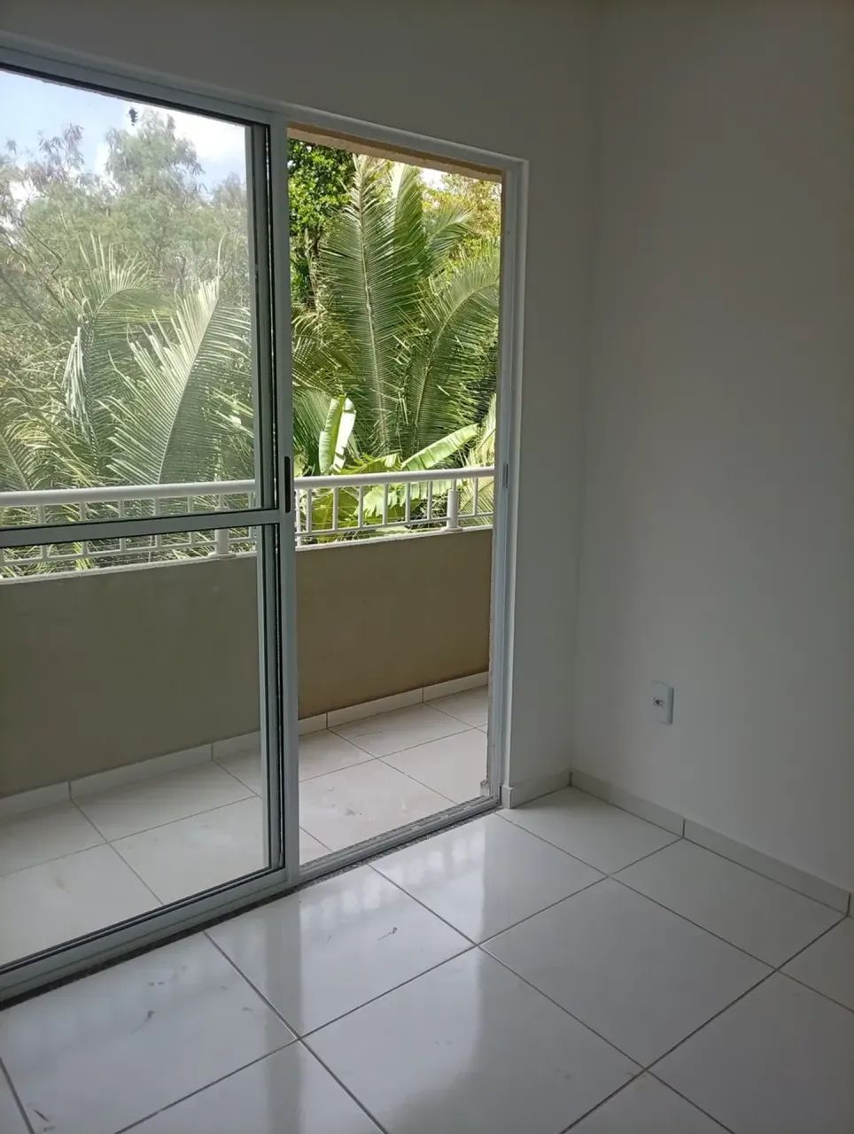 Alugo apartamento no Araçagi com suíte - Foto 3