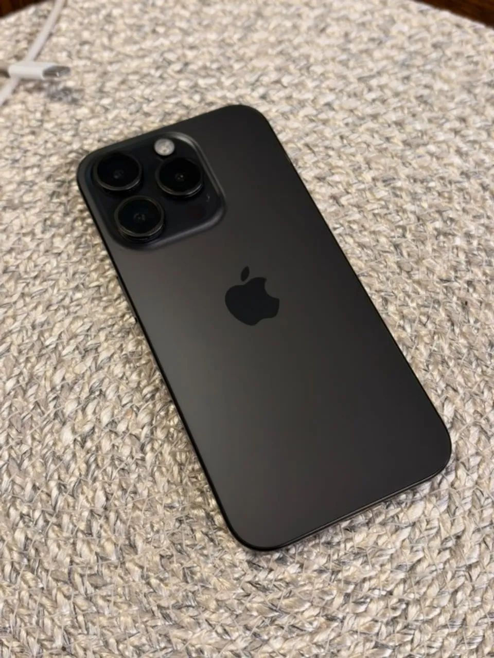 iPhone 15 Pro 256GB Titânio Preto - Foto 4