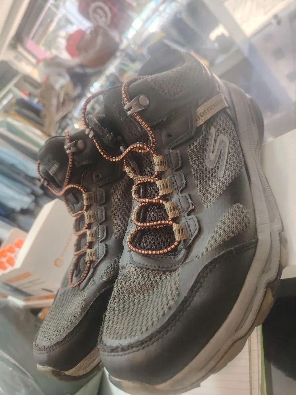 Tênis Skechers