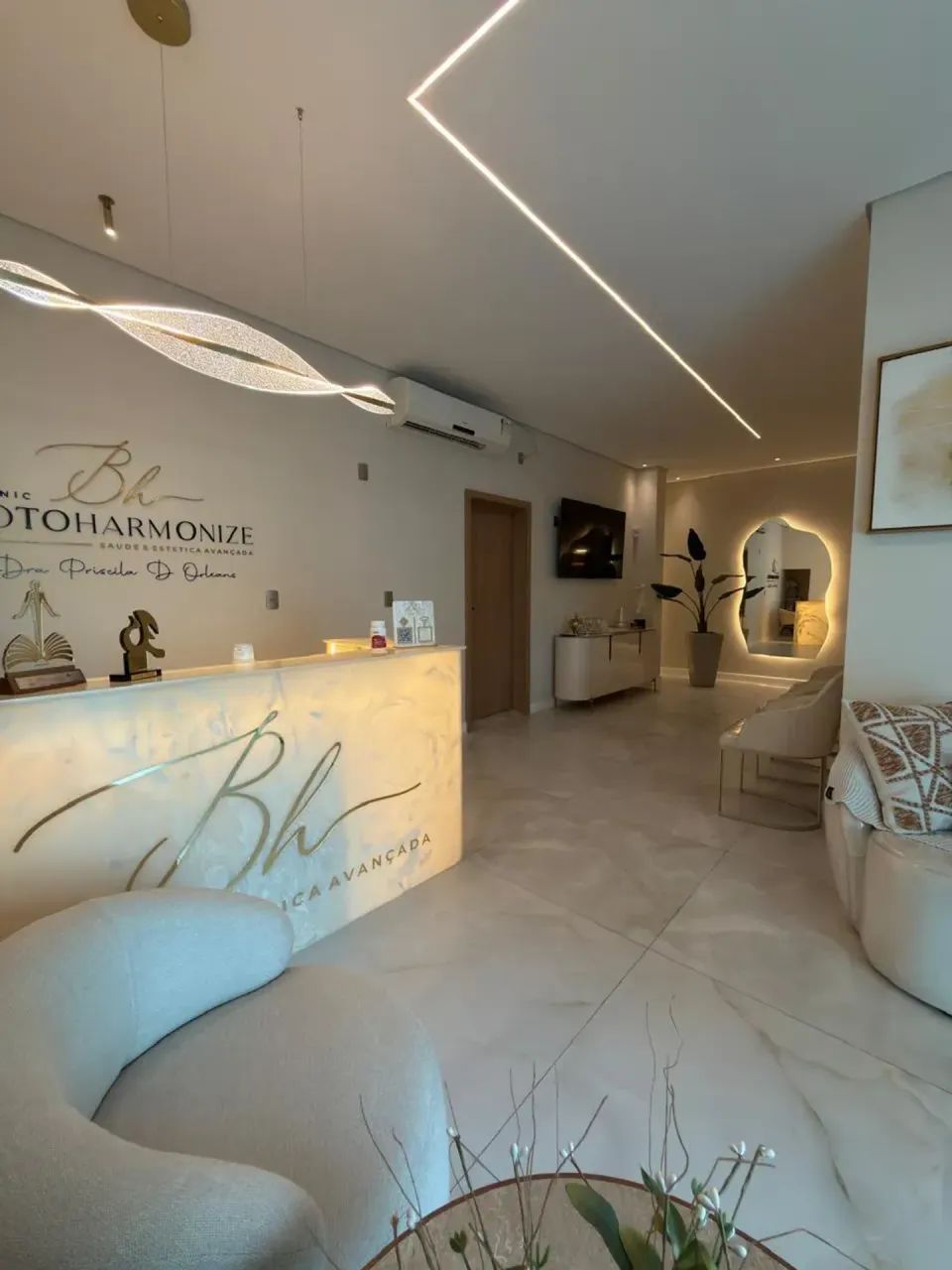 Clinica para aluguel com 82m² | Centro - Capanema | 4 salas | Mobiliada | 3 banheiros