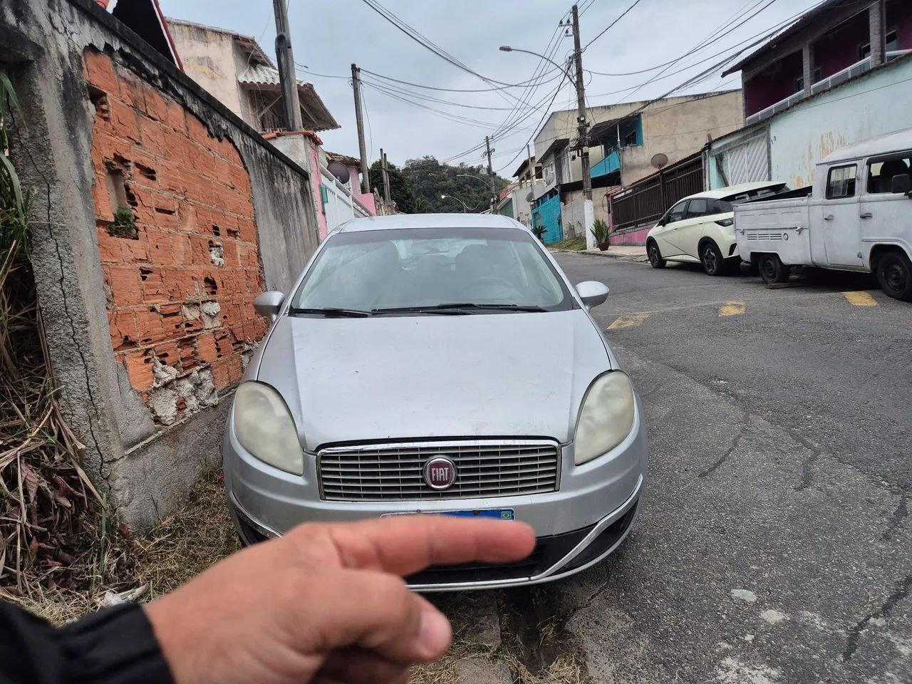 Fiat Linea LINEA ESSENCE 1.8 Flex 16V 4p 2015
