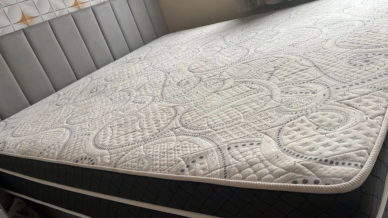 Cama king com baú  - Foto 4