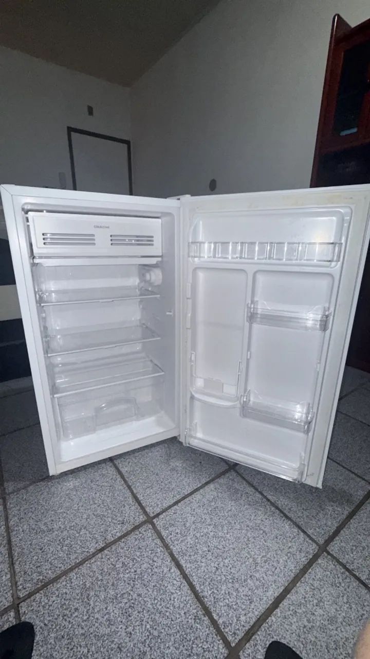 Frigobar Electrolux 90L Efficient Branco  - Foto 4