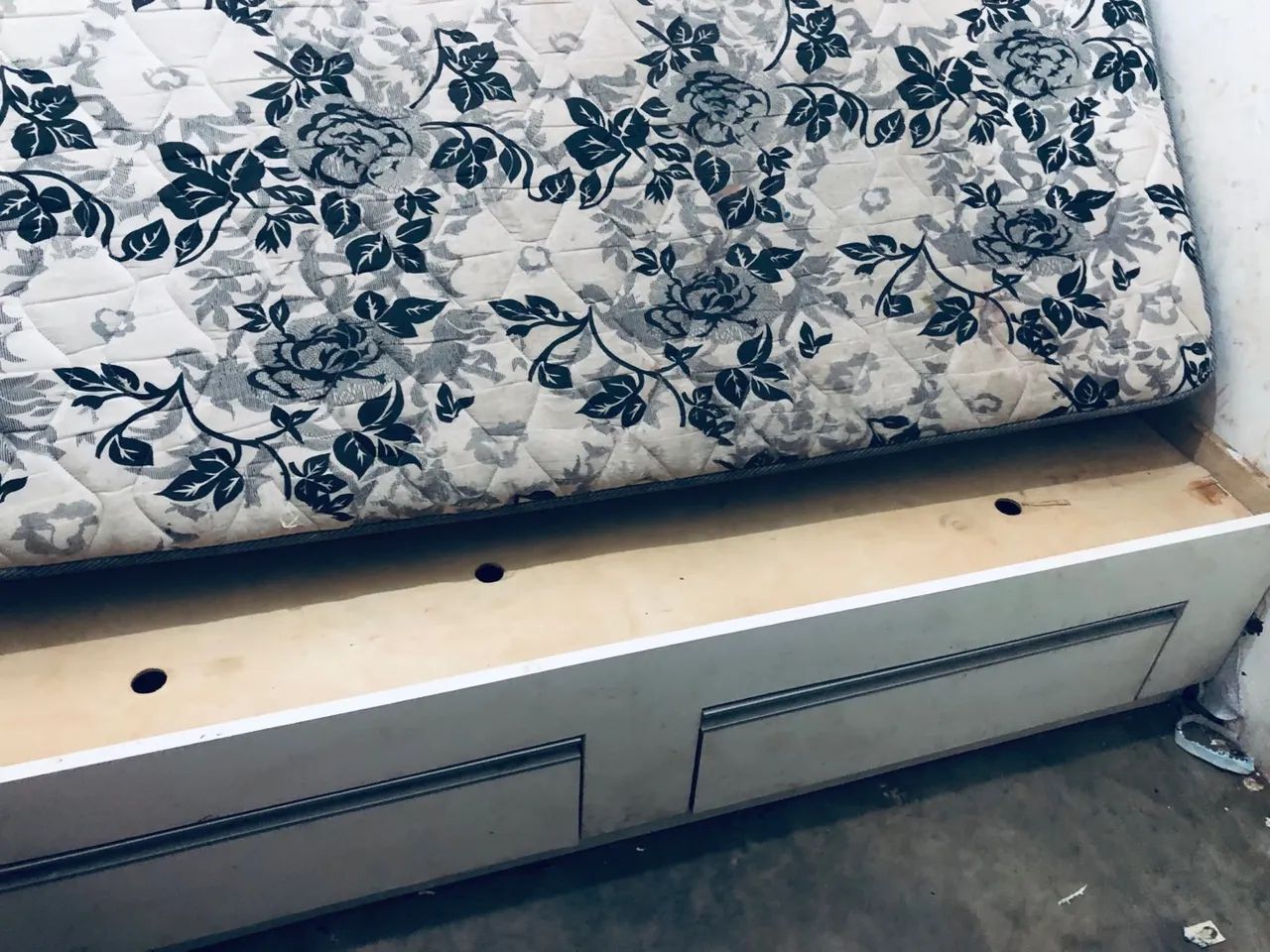 CAMA COM COLCHÃO SOLTEIRO  - Foto 4