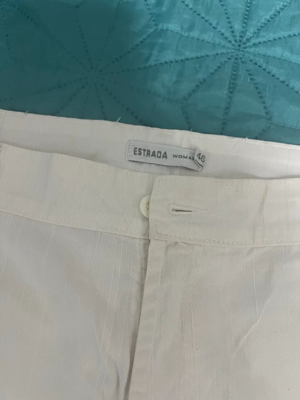 Bermuda branca estrada tamanho 46 - Foto 3