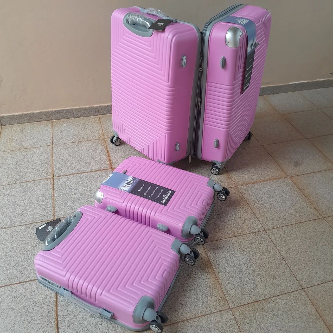 Kit 2 malas de viagem (sem uso)